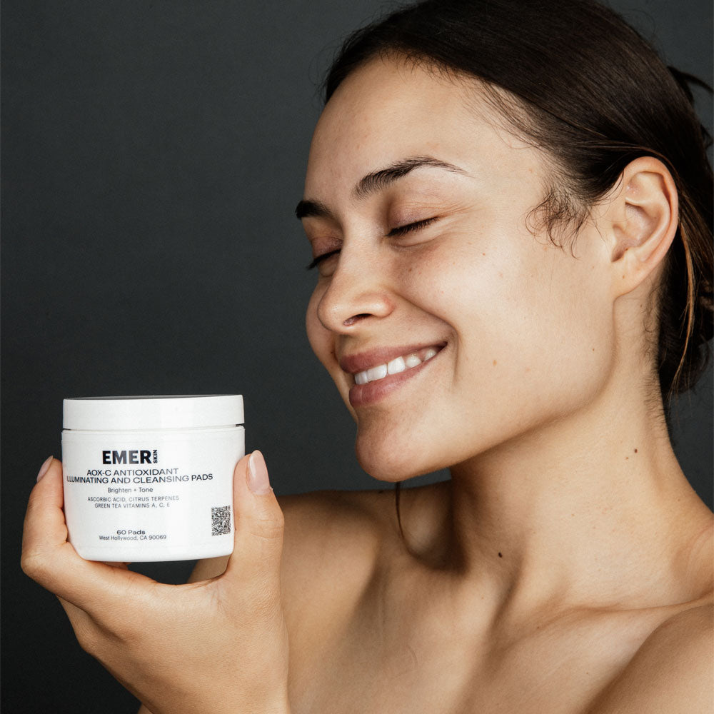 EMER SKIN Phyto AOX-C Antioxidant Illuminating and Cleansing Pads - Emerage Cosmetics